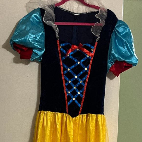 Snow White Costume Dress - Picture 1 of 4